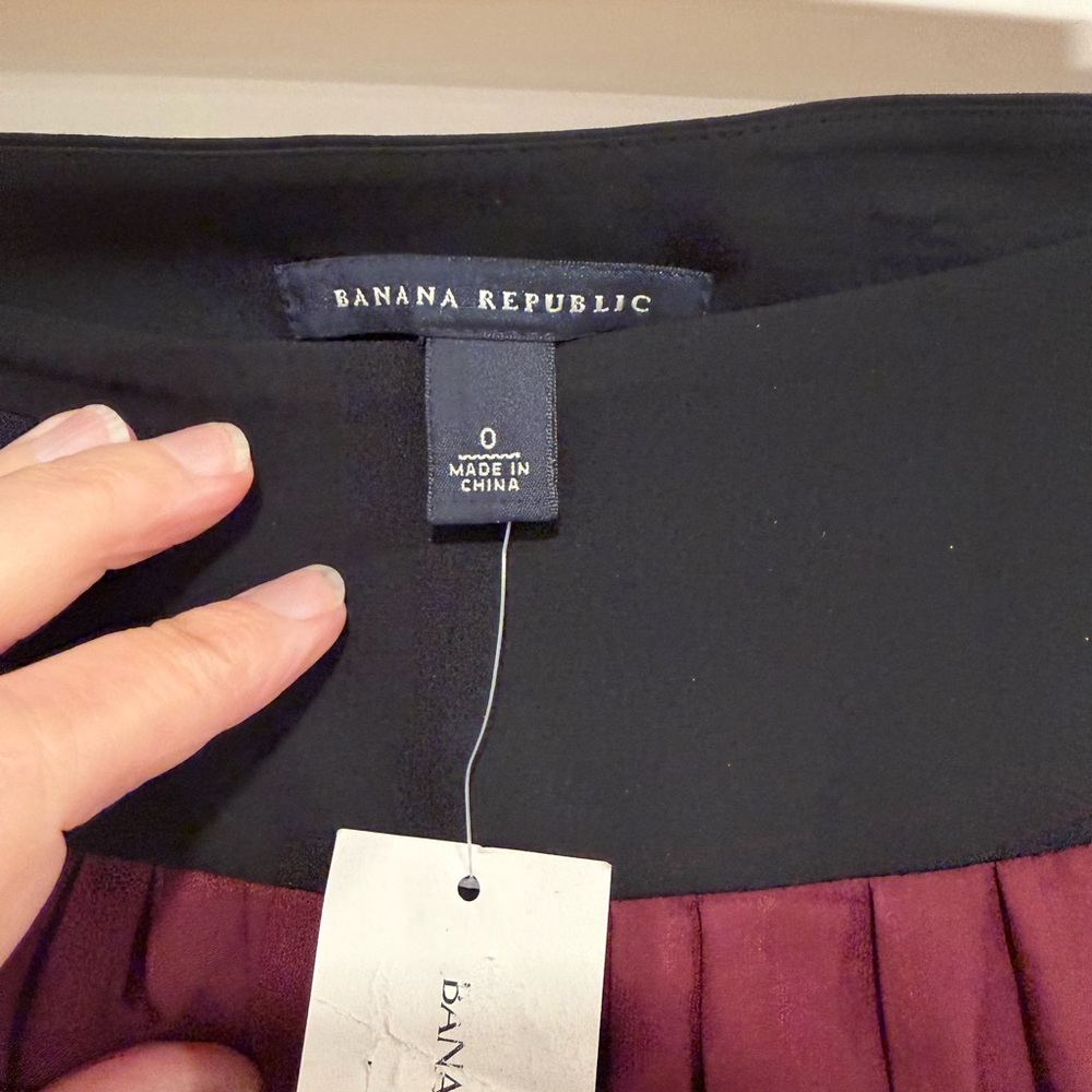 Banana Republic Silk Gathered Mini Skirt - Picture 4 of 9
